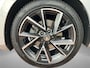 Skoda Superb Combi 1.4TSI 160kW/218PK iV Sportline DSG · Panoramadak · Trekhaak · 360°Camera + Parkeersensoren · Stoelverwarming · Apple/Android Car Play ·
