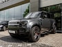 Land Rover Defender 110 P300e 110 X-Dynamic HSE | Head-Up Display | Meridian Surround | URBAN WX-2 | ClearSight | X motorkap