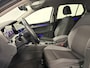 Volkswagen Golf 8 1.0 TSI Life Business*LED*Stoelverw*PDC*Clima*