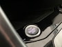 Volkswagen T-Roc 1.0TSI/110PK Life · Navigatie · Camera + Parkeersensoren · Apple/Android Car Play · Stoelverwarming ·