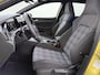 Volkswagen Golf 1.4 eHybrid GTE PHEV 245PK | 32.000 KM! | PANO | HEAD-UP DISPLAY | KEYLESS | IQ LED MATRIX | WINTERPAKKET | CAMERA | ADAPTIEVE CRUISE CONTROL | DODEHOEKDETECTIE | ALL SEASONS | FULL OPTIONS | RIJKLAAR + 12 MND BOVAG GARANTIE