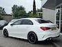 Mercedes-Benz A-klasse 200 AMG CARPLAY+EL TREKHAAK 19INCHNL AUTO