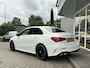 Mercedes-Benz A-klasse 200 AMG CARPLAY+EL TREKHAAK 19INCHNL AUTO