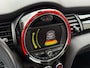 MINI Cooper 3-Deurs 1.5 Chili * PANORAMA DAK * XENON * SPORT STOELEN * NAP PAS *