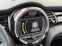 MINI Cooper 3-Deurs 1.5 Chili * PANORAMA DAK * XENON * SPORT STOELEN * NAP PAS *