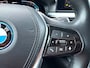 BMW 5-Serie Touring 530e Business Edition Plus, Trekhaak, Camera, Leder, LED