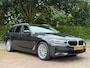 BMW 5-Serie Touring 530e Bus.Ed. Plus, Trekhaak, Camera, Leder, CarPlay, LED, Sfeerverlichting