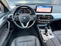 BMW 5-Serie Touring 530e Bus.Ed. Plus, Trekhaak, Camera, Leder, CarPlay, LED, Sfeerverlichting