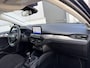 Ford Focus Wagon 1.0i EcoBoost Hybrid Titanium X Business 6-Bak 125 PK. Nieuwe auto en zeer zuinig !!! Open panoramadak !! Zeker een kansje deze auto !