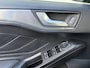 Ford Focus Wagon 1.0i EcoBoost Hybrid Titanium X Business 6-Bak 125 PK. Nieuwe auto en zeer zuinig !!! Open panoramadak !! Zeker een kansje deze auto !