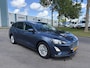 Ford Focus Wagon 1.0i EcoBoost Hybrid Titanium X Business 6-Bak 125 PK. Nieuwe auto en zeer zuinig !!! Open panoramadak !! Zeker een kansje deze auto !