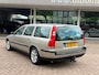 Volvo V70 2.4 Edition I Automaat|Trekhaak|4 Nieuwe Alll Season banden