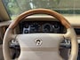 Daimler Double Six Jaguar 6.0 V12