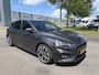 Ford Focus 1.0i EcoBoost ST Line Business 6-Bak 126 PK. Zeer mooie en als nieuw rijdende auto van de eerste eigenaar !!! Alle keuringen toegestaan !!