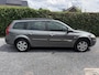 Renault Megane Grand Tour 1.6-16V Privilège Luxe | Autom. Airco | Cruise Control | LMV | Elekt. Ramen | Trekhaak | Nieuwe APK!