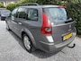 Renault Megane Grand Tour 1.6-16V Privilège Luxe | Autom. Airco | Cruise Control | LMV | Elekt. Ramen | Trekhaak | Nieuwe APK!