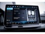 Volkswagen Golf Style Edition eHybrid | 'App-Connect' draadloze smartphone integratie | Afstandscontrolesysteem (Front Assist) | Automatische afstandsregeling (Adaptive Cruise Control)
