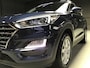 Hyundai Tucson 1.6 GDI Comfort I Carplay I Camera I Stoel/Stuurverw. I Navi I Cruise I Clima I 2jr Apk I 132PK I Getint Glas I Led