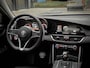 Alfa Romeo Giulia 2.0 T AWD Veloce | PANO | CARBON | CARPLAY | LEDER | VOL OPTIES