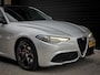 Alfa Romeo Giulia 2.0 T AWD Veloce | PANO | CARBON | CARPLAY | LEDER | VOL OPTIES