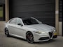 Alfa Romeo Giulia 2.0 T AWD Veloce | PANO | CARBON | CARPLAY | LEDER | VOL OPTIES