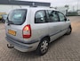 Opel Zafira 2.2-16V Elegance AUTOMAAT|ECC|7-P|XENON|APK|NAP|VAKANTIEKLAAR