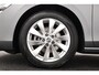 Skoda Superb Combi 1.5 TSI 150Pk Automaat Navigatie - PDC - Trekhaak - Camera - LED - Stoelverwarming