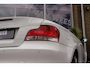 BMW 1-Serie Cabrio 118i High Executive M-sport | 3e eigenaar | HiFi audio | Xenon | Navigatie | Stoelverwarming | PDC | Spiegelpakket | Cruise control | Bluetooth | Climate control