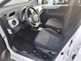 Toyota Yaris 1.5 Full Hybrid Aspiration Automaat | Camera | Navi | Cruise | Trekhaak | Nieuwe APK bij aflevering