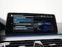 BMW 5-Serie Touring 530e M Sport PHEV 293pk Dealer O.H. | Trekhaak Af Fabriek | Panodak | Head Up | Adaptive Cruise | Camera | Lederen Sportstoelen Memory & Verwarmd | Sfeerverlichting | Blis | Stuur Verwarmd | Apple Carplay | Navigatie | DAB | Plug In Hybrid |