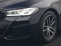 BMW 5-Serie Touring 530e M Sport PHEV 293pk Dealer O.H. | Trekhaak Af Fabriek | Panodak | Head Up | Adaptive Cruise | Camera | Lederen Sportstoelen Memory & Verwarmd | Sfeerverlichting | Blis | Stuur Verwarmd | Apple Carplay | Navigatie | DAB | Plug In Hybrid |