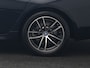 BMW 5-Serie Touring 530e M Sport PHEV 293pk Dealer O.H. | Trekhaak Af Fabriek | Panodak | Head Up | Adaptive Cruise | Camera | Lederen Sportstoelen Memory & Verwarmd | Sfeerverlichting | Blis | Stuur Verwarmd | Apple Carplay | Navigatie | DAB | Plug In Hybrid |
