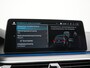 BMW 5-Serie Touring 530e M Sport PHEV 293pk Dealer O.H. | Trekhaak Af Fabriek | Panodak | Head Up | Adaptive Cruise | Camera | Lederen Sportstoelen Memory & Verwarmd | Sfeerverlichting | Blis | Stuur Verwarmd | Apple Carplay | Navigatie | DAB | Plug In Hybrid |