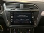 Volkswagen Tiguan 1.5 TSI Comfortline Business Navigatie Parkeersensoren App-Connect DAB+