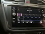 Volkswagen Tiguan 1.5 TSI Comfortline Business Navigatie Parkeersensoren App-Connect DAB+