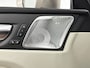 Volvo XC60 T8 Recharge Ultra Bright Excecutive | 21" | Luchtvering | Geventileerd Nappa | Massagestoelen | Bowers & Wilkins | Gelaagd & Getint Glas | Panoramadak | Head-Up | 360 Camera | Elektr. verst. Stoelen | BLIS | Stoel/Stuur/Achterbankverwarming