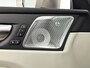 Volvo XC60 T8 Recharge Ultra Bright Excecutive | 21" | Luchtvering | Geventileerd Nappa | Massagestoelen | Bowers & Wilkins | Gelaagd & Getint Glas | Panoramadak | Head-Up | 360 Camera | Elektr. verst. Stoelen | BLIS | Stoel/Stuur/Achterbankverwarming
