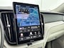 Volvo XC60 T8 Recharge Ultra Bright Excecutive | 21" | Luchtvering | Geventileerd Nappa | Massagestoelen | Bowers & Wilkins | Gelaagd & Getint Glas | Panoramadak | Head-Up | 360 Camera | Elektr. verst. Stoelen | BLIS | Stoel/Stuur/Achterbankverwarming