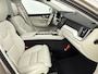 Volvo XC60 T8 Recharge Ultra Bright Excecutive | 21" | Luchtvering | Geventileerd Nappa | Massagestoelen | Bowers & Wilkins | Gelaagd & Getint Glas | Panoramadak | Head-Up | 360 Camera | Elektr. verst. Stoelen | BLIS | Stoel/Stuur/Achterbankverwarming