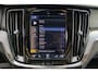 Volvo V60 2.0 T8 Twin Engine AWD Inscription Panoramadak I Leder I Adaptive Cruise I Pilot Assist I Blis I Lane Keeping I Trekhaak