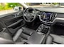 Volvo V60 2.0 T8 Twin Engine AWD Inscription Panoramadak I Leder I Adaptive Cruise I Pilot Assist I Blis I Lane Keeping I Trekhaak