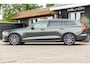 Volvo V60 2.0 T8 Twin Engine AWD Inscription Panoramadak I Leder I Adaptive Cruise I Pilot Assist I Blis I Lane Keeping I Trekhaak
