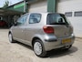Toyota Yaris 1.0 VVT-i Idols