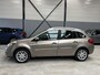Renault Clio Estate 1.6-16V Dynamique Automaat