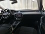 Volkswagen Passat Variant 1.5 TSI 150pk DSG Comfort Business Navigatie Parkeersensoren App-Connect