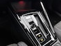 Volkswagen Golf 1.4 eHybrid Style | APPLE CARPLAY | ANDROID AUTO | DODEHOEKSENSOREN | ACHTERUITRIJCAMERA | ERGO-ACTIVE BESTUURDERSSTOEL | PARKEERSENSOREN | ADAPTIVE CRUISE CONTROL | SFEERVERLICHTING | DAB RADIO |