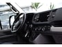 Volkswagen Crafter 35 2.0 TDI L3H3 Black Edition Camera, Cruise, Carplay, Trekhaak, 177pk, Multimedia, Geveerde stoel, Uniek!