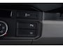 Volkswagen Crafter 35 2.0 TDI L3H3 Black Edition Camera, Cruise, Carplay, Trekhaak, 177pk, Multimedia, Geveerde stoel, Uniek!
