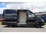 Volkswagen Crafter 35 2.0 TDI L3H3 Black Edition Camera, Cruise, Carplay, Trekhaak, 177pk, Multimedia, Geveerde stoel, Uniek!
