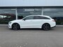 Mercedes-Benz CLA Shooting Brake 250 e Business Solution AMG Night-pakket automaat , Panorama schuifdak , Distronic plus ,